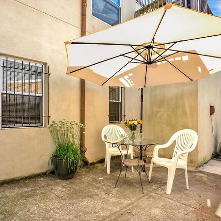 Rittenhouse Studio Apartment With Patio By Act Philadelphia Dış mekan fotoğraf