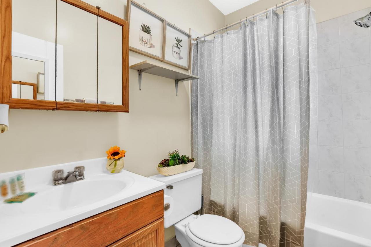 Rittenhouse Studio Apartment With Patio By Act Philadelphia Dış mekan fotoğraf